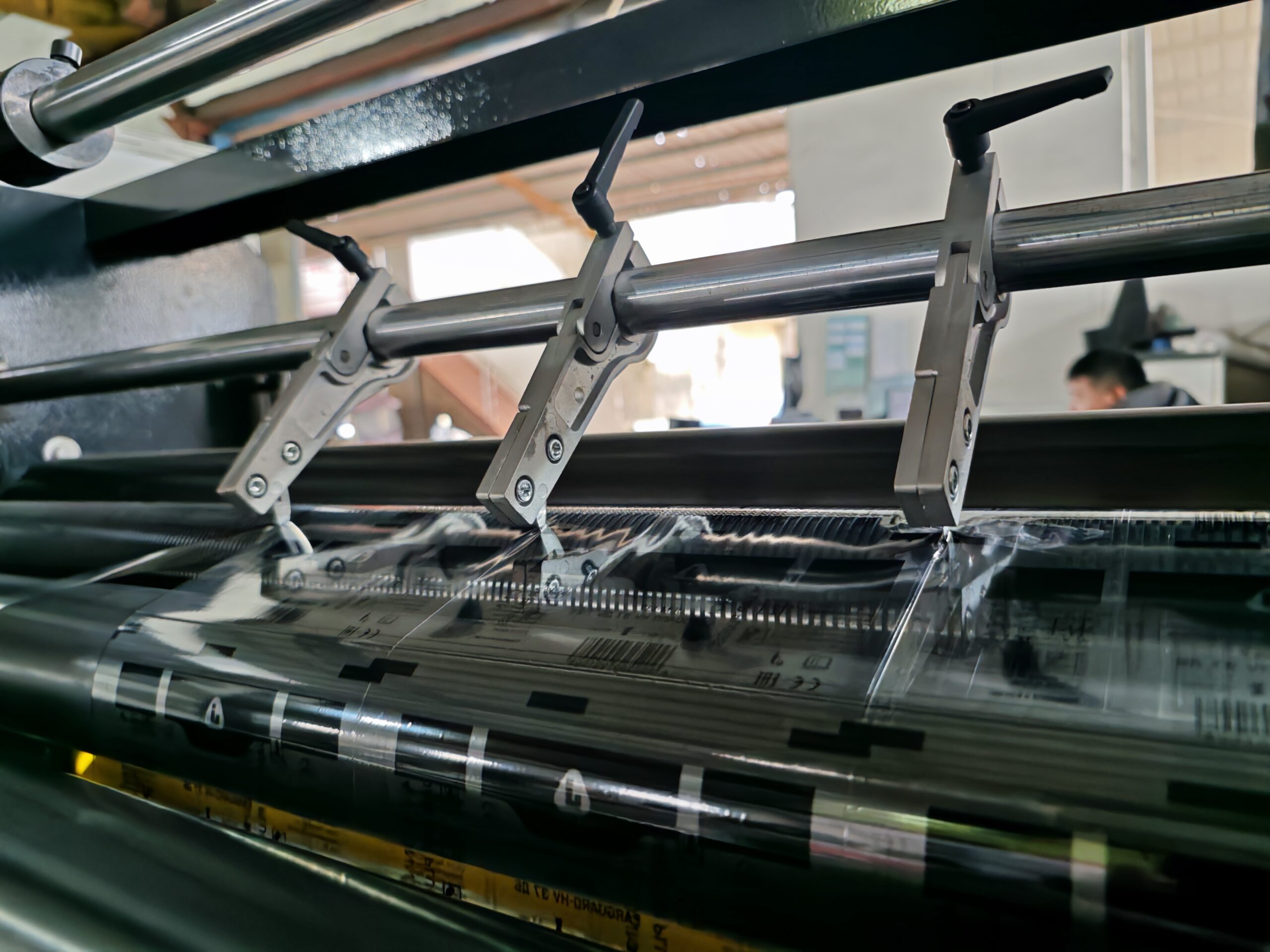 Roll to Roll Slitting Machine for plastic film BOPP PET PVC