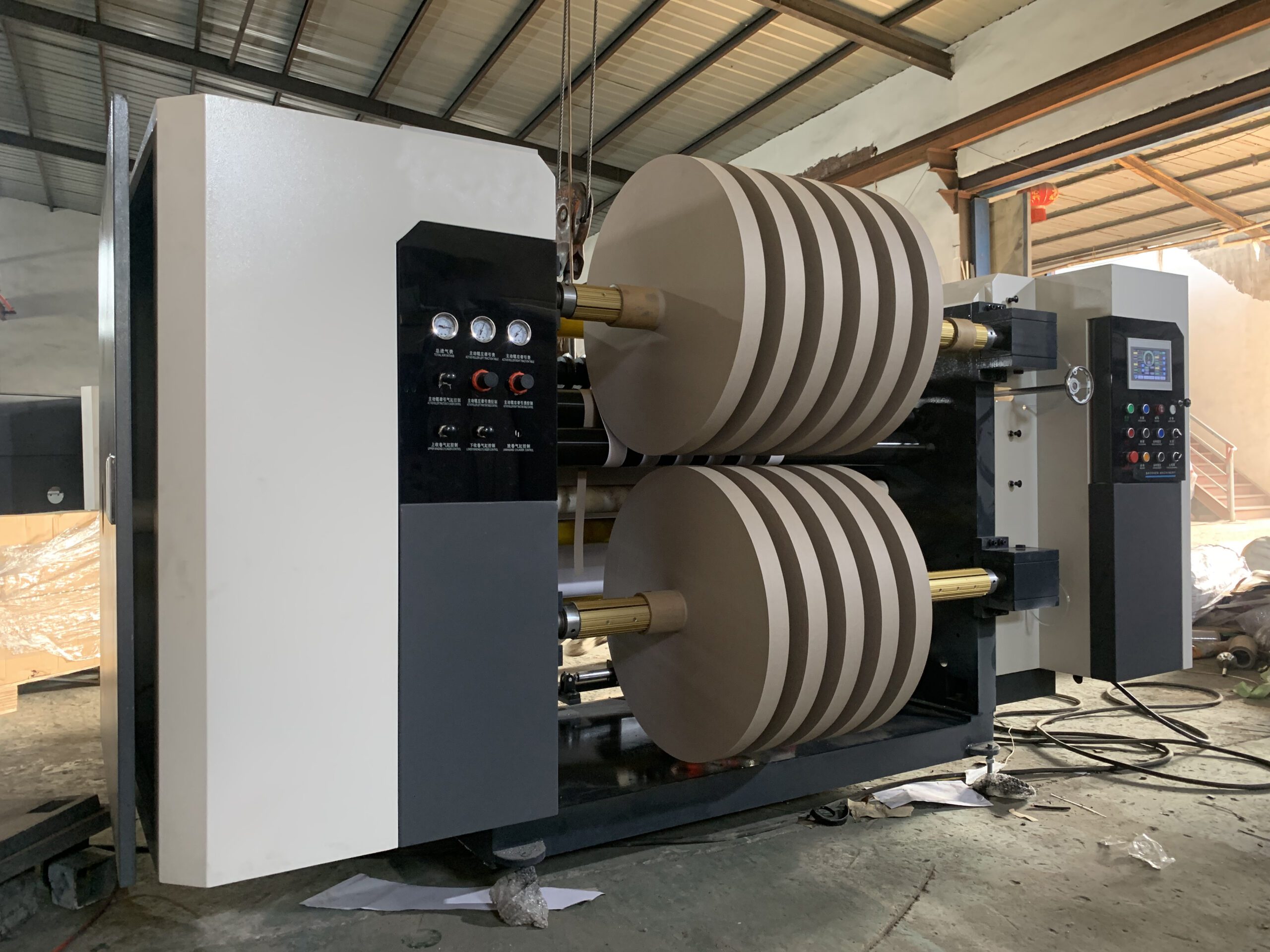 Automatic Kraft Paper Slitting and Rewinding Machine China