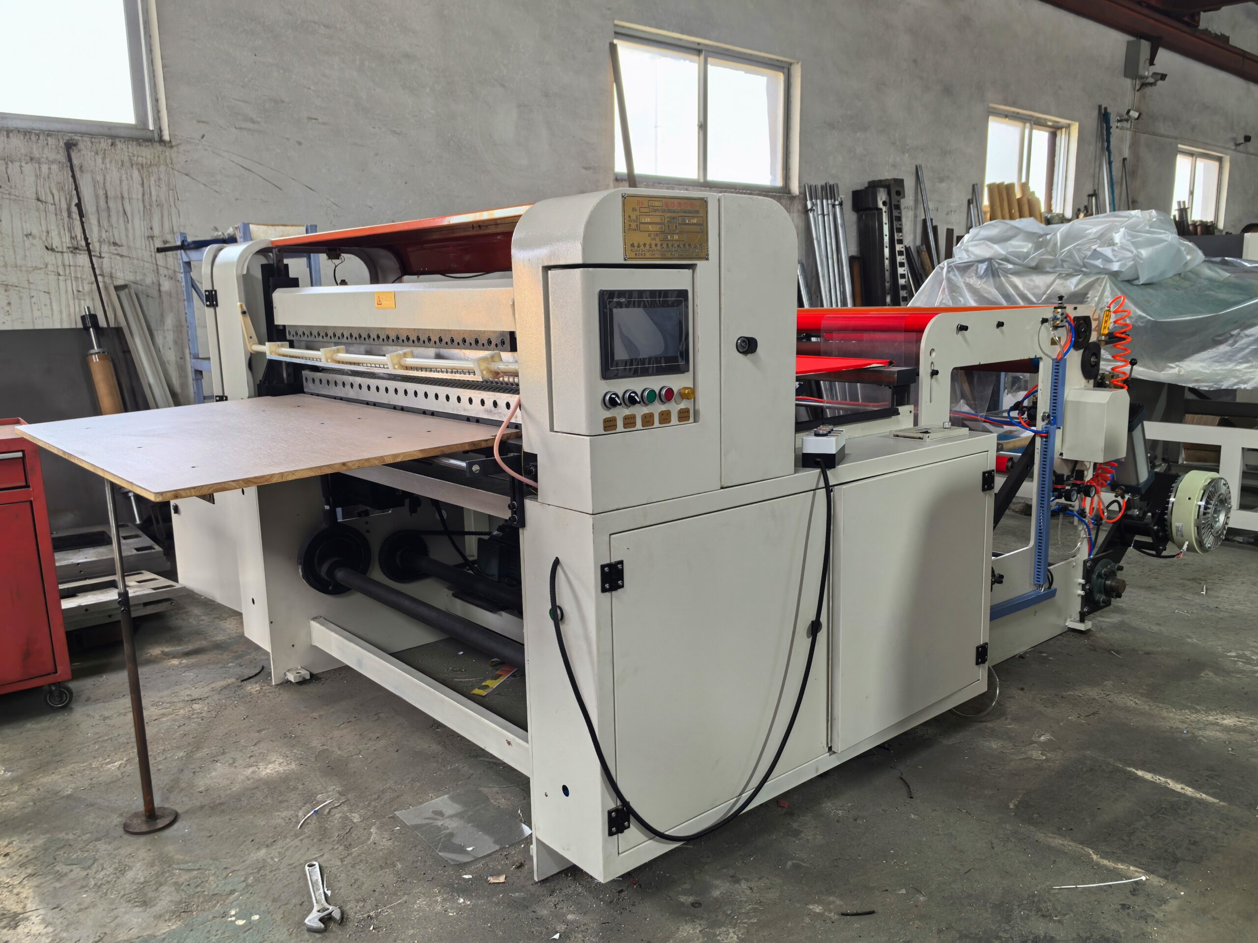 Sandwich and Hamburger Paper Roll to Sheet Cutting Machine